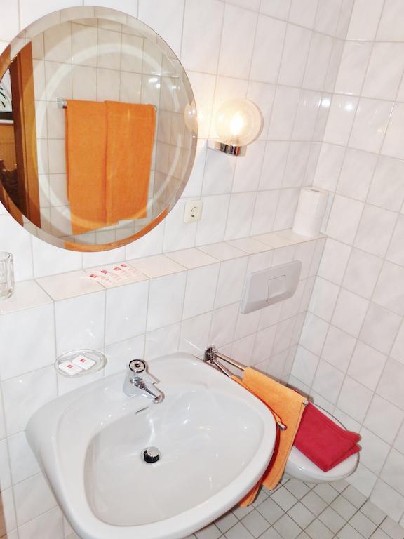 Hotel Rath Швальмталь Номер фото